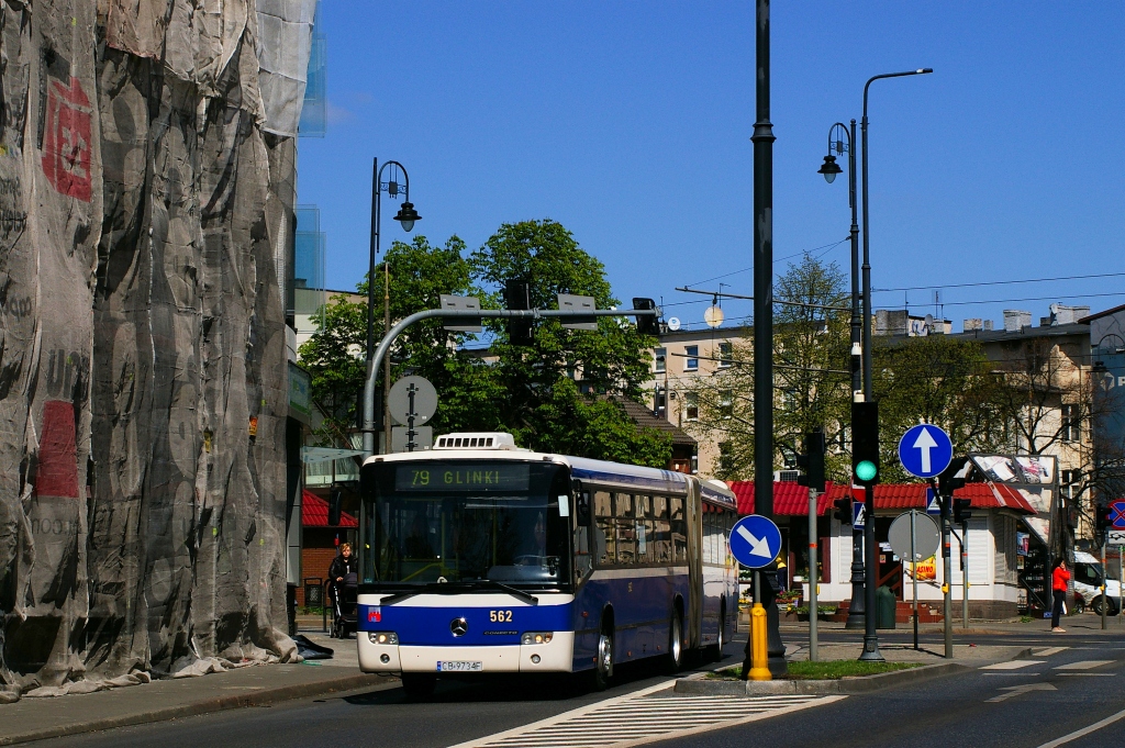 Mercedes-Benz O345G #562
Z 32 sztuk O345G Bydgoszcz, które posiadała wycofała 3.
Słowa kluczowe: O345G 562 KrólowejJadwigi