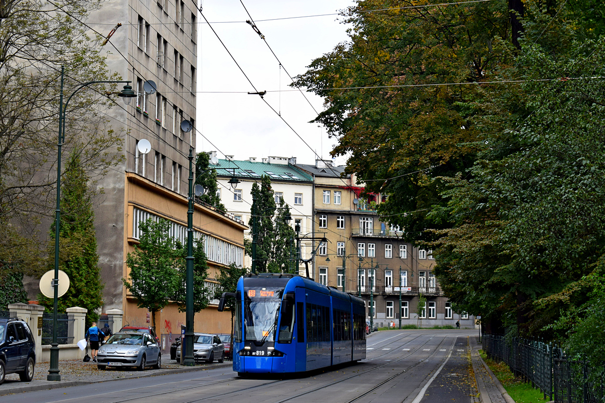 Bombardier NGT8 RY819
Słowa kluczowe: Kraków Dunajewskiego NGT8 RY819 linia18