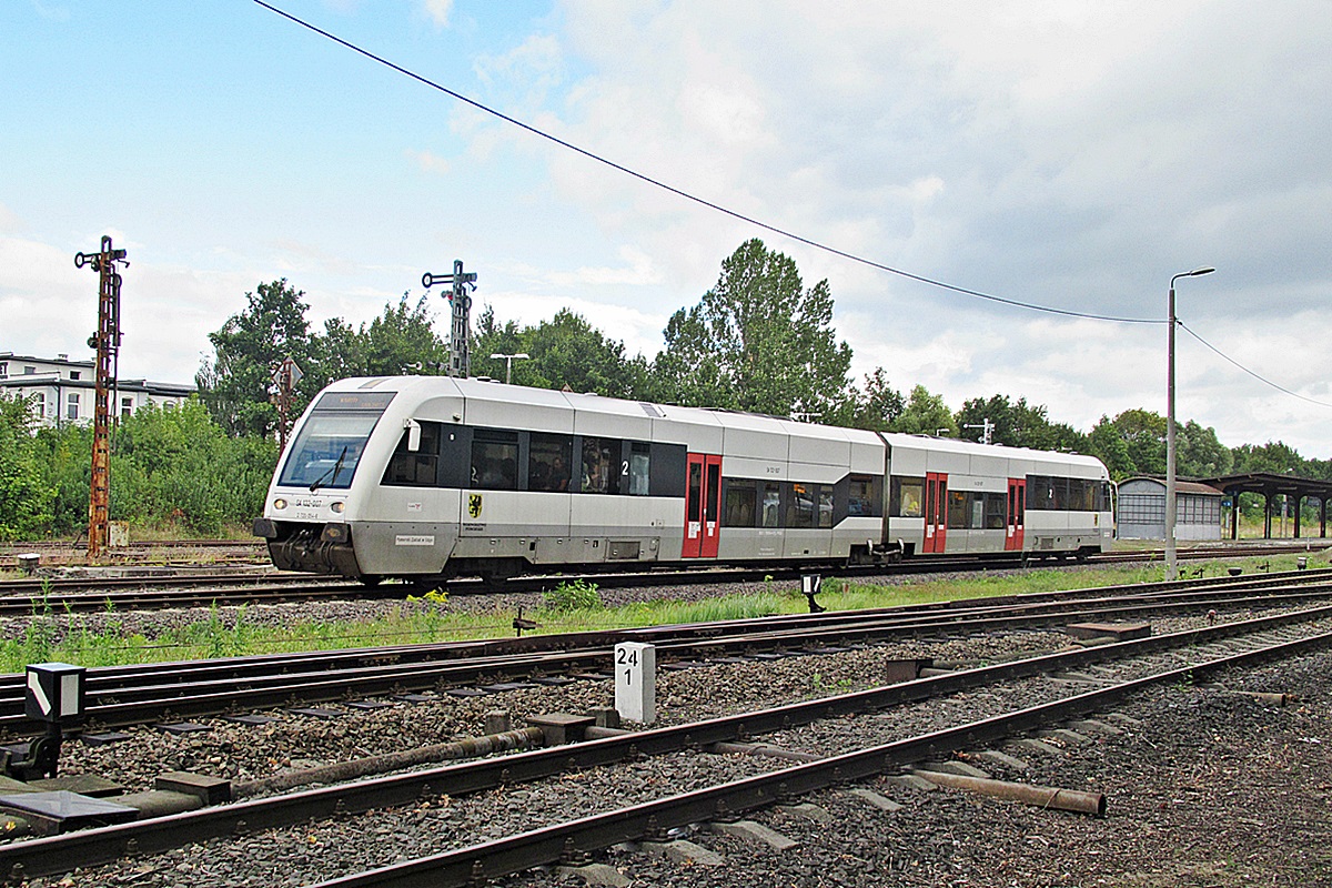 SA132-007
Pesa jako R50777 relacji Tczew - Chojnice rusza ze stacji Starogard Gdański. 
