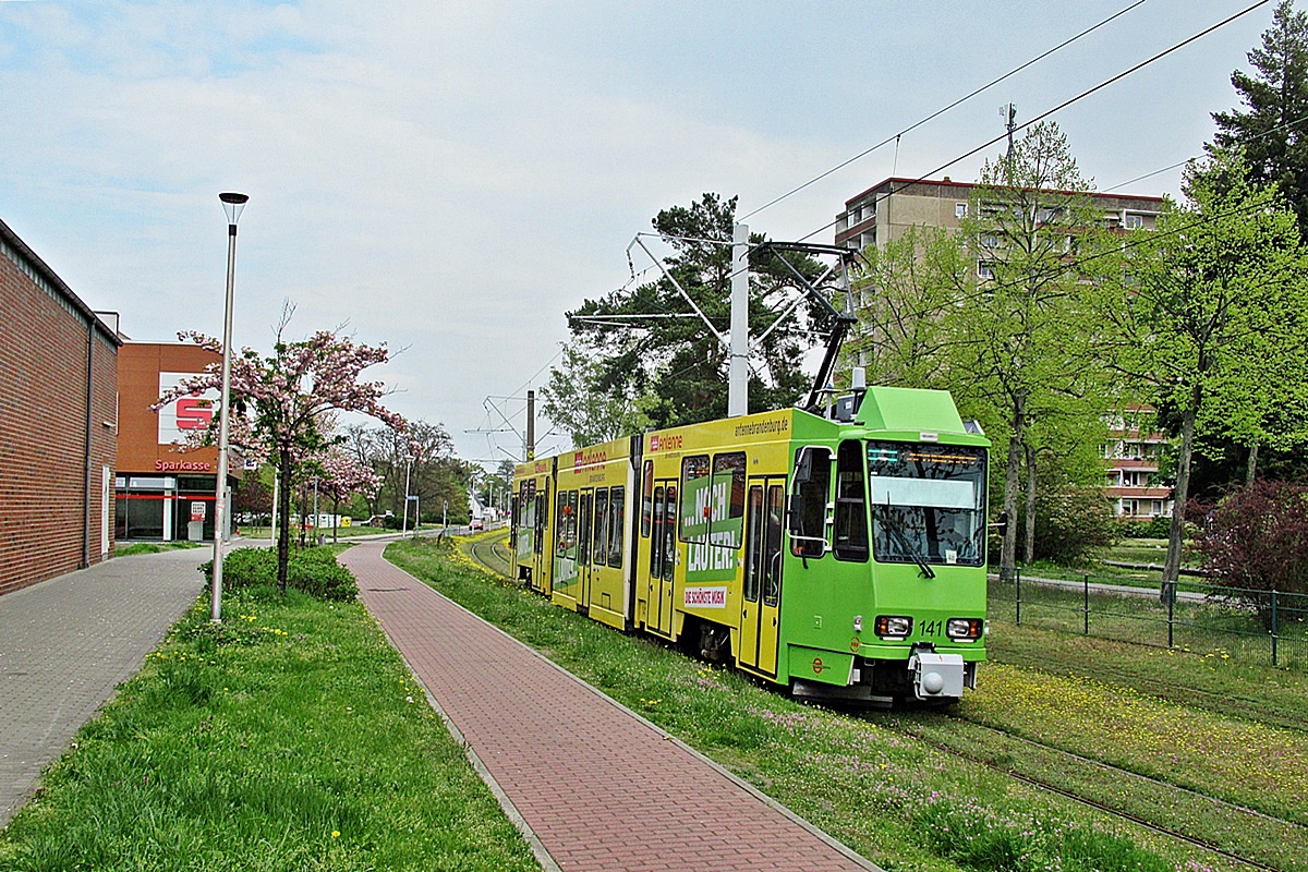 Tatra KT4DM #141
Cottbus, Hagenwerderstraße.
