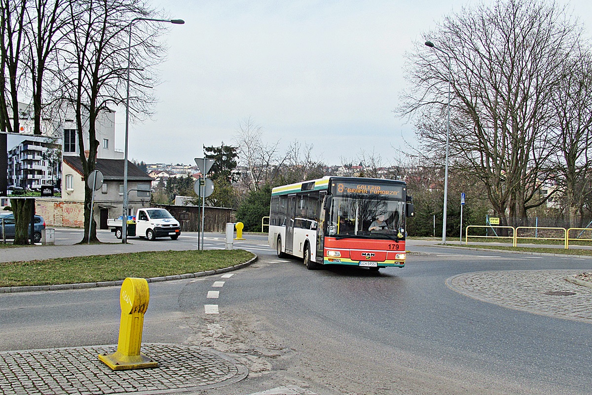 MAN NM223.2 GCH 59557
Chojnice, rondo Rotmistrza Witolda Pileckiego.
Słowa kluczowe: MZK_Chojnice