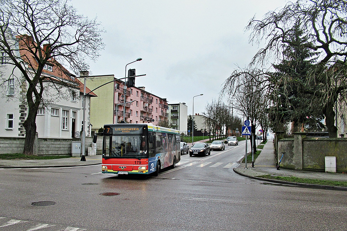 MAN NM223.2 GCH 59557
Chojnice, ul. Towarowa x Dworcowa x Łużycka. 
Słowa kluczowe: MZK_Chojnice