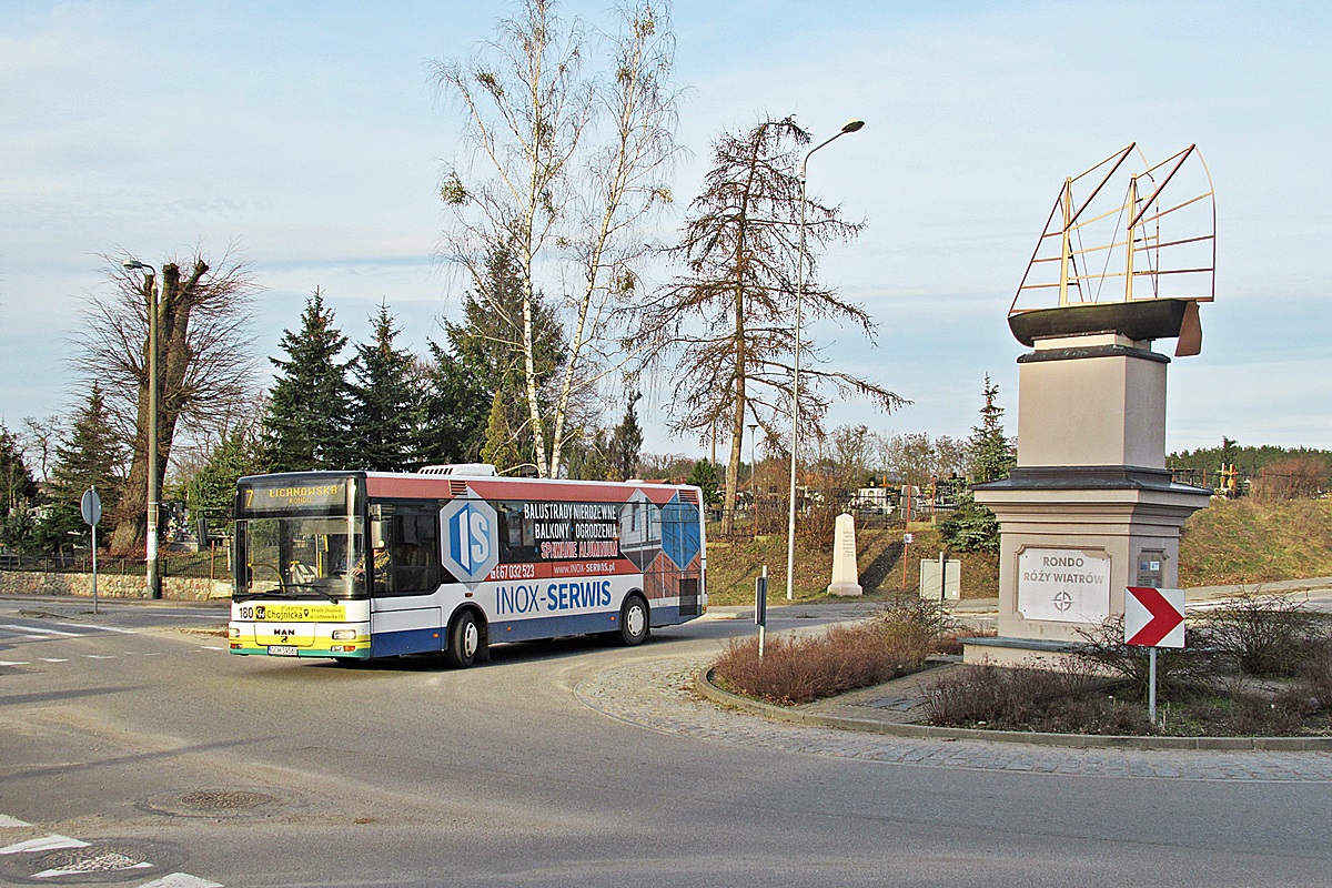 MAN NM223.2 GCH 59560
Charzykowy, rondo Róży Wiatrów. 
Słowa kluczowe: MZK_Chojnice