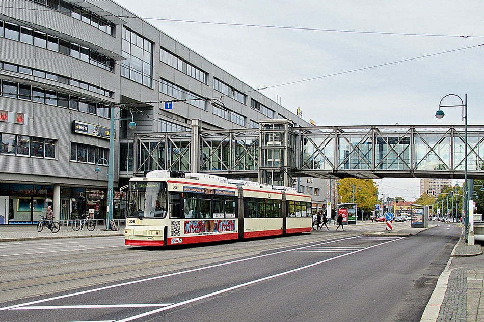 AEG GT6M #308
Frankfurt (Oder), Karl-Marx-Straße.
Słowa kluczowe: SVF