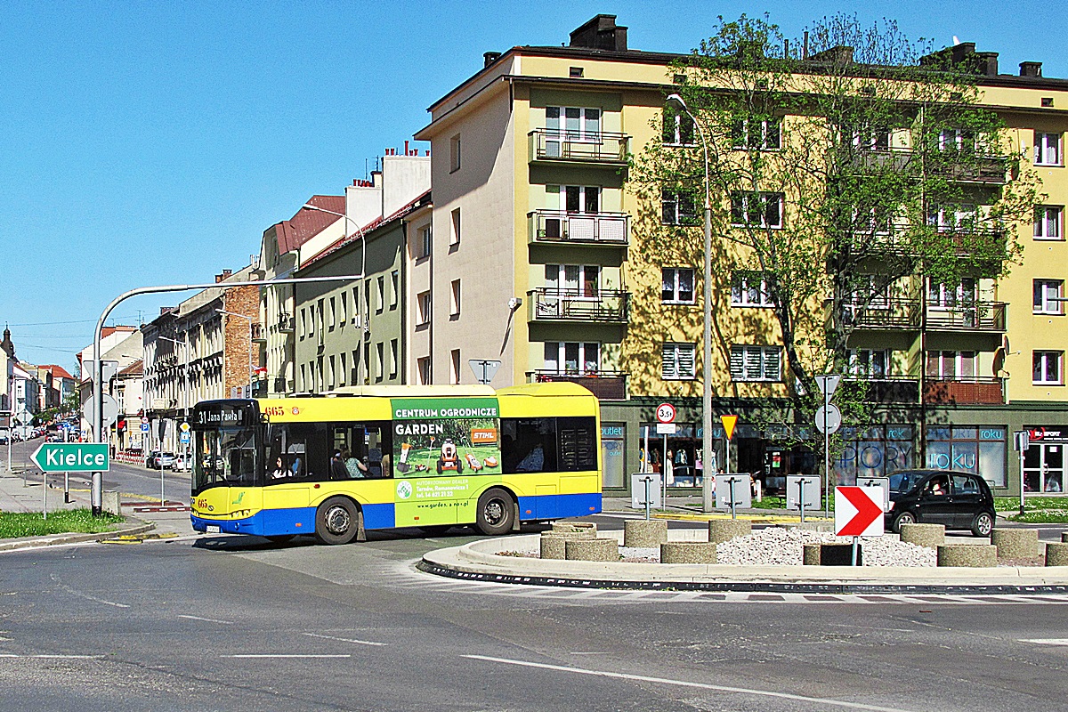 Solaris Urbino 8,6 KT 5835E
Tarnów, rondo u zbiegu ul. Krakowskiej. Gabriela Narutowicza i Gen. Władysława Sikorskiego. 
Słowa kluczowe: MPK