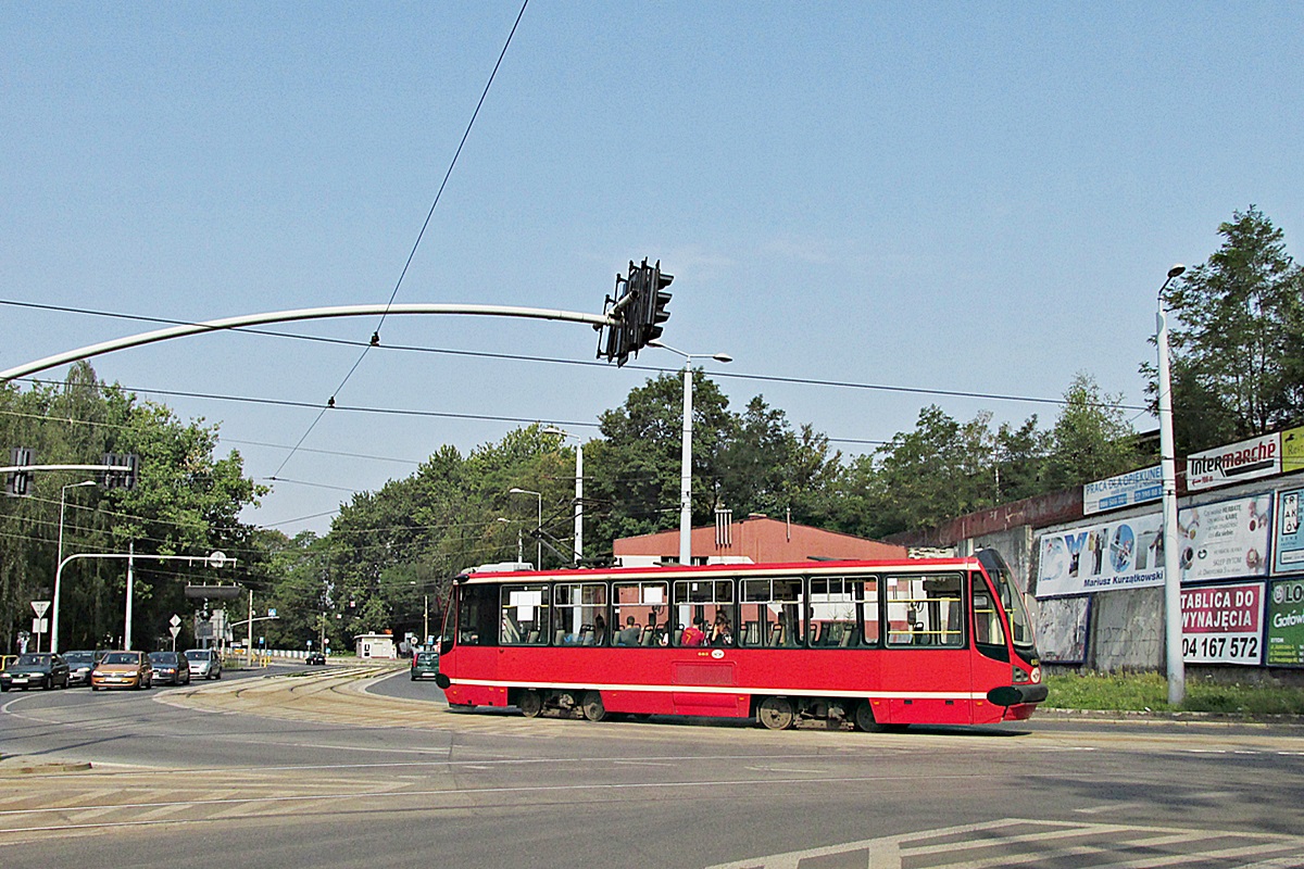 Konstal/Modertrans 105N-AC #683
Bytom, ul. Zabrzańska.
Słowa kluczowe: GOP