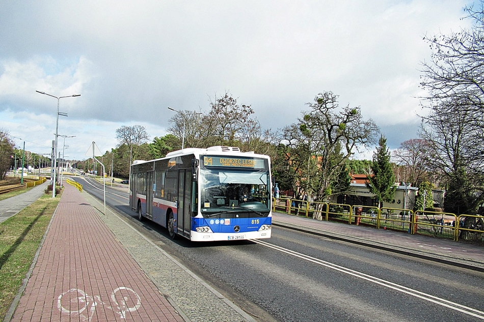 Mercedes-Benz Conecto CB 281GG
Bydgoszcz, ul. Gdańska. 
Słowa kluczowe: MZK