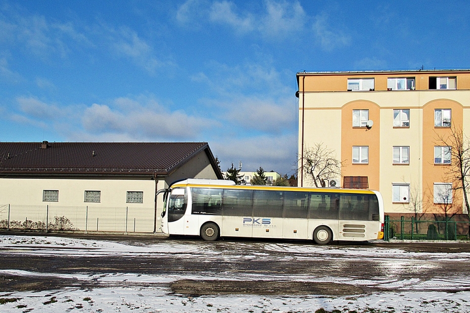 MAN ÜL364 Lion`s Regio CB 335GM
Świecie, ul. Wojska Polskiego; wyjazd z dworca autobusowego.
Słowa kluczowe: PKS_Bydgoszcz