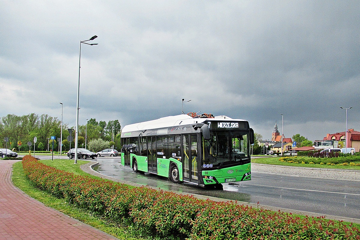 Solaris Urbino 12 Electric EP 1736E
Piotrków Trybunalski, rondo Sulejowskie. 
Nówkaaa :) 
Słowa kluczowe: MZK