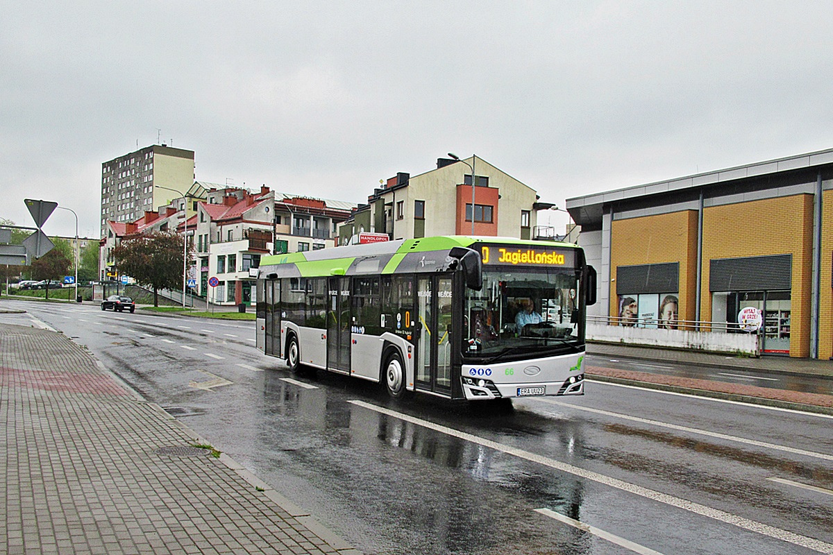 Solaris Urbino 12 Hybrid ERA UU23
Radomsko, ul. Piastowska.
Słowa kluczowe: MPK hybryda