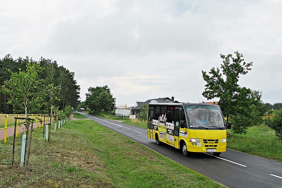 Iveco Daily 65C18 / ProBus Rapido 180 GCH 47217
Chojniczki, ul. Chojnicka.
Słowa kluczowe: MZK_Chojnice