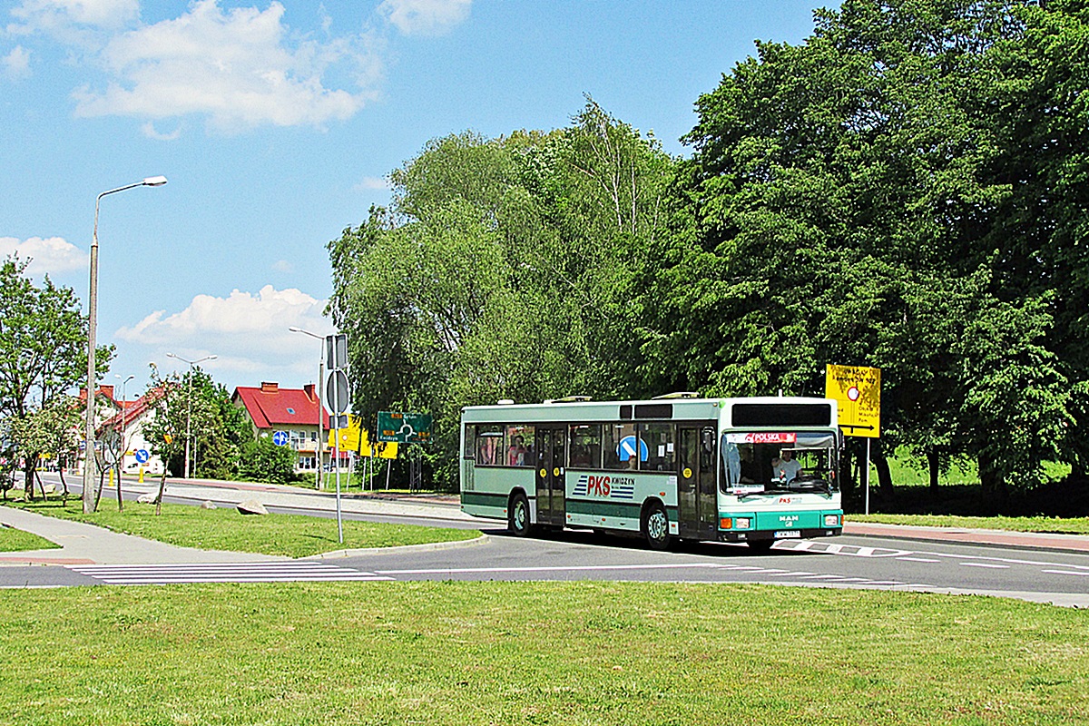 MAN EL232 GKW 3A71
Prabuty, ul. Kisielicka.
Słowa kluczowe: PKS_Kwidzyn