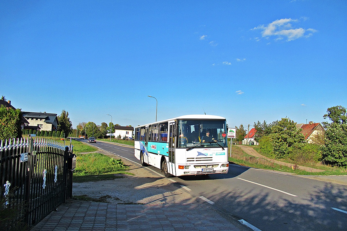 Karosa C935.1034 GKW 5EM3
Nicponia, droga powiatowa 2823G.
Słowa kluczowe: PKS_Kwidzyn