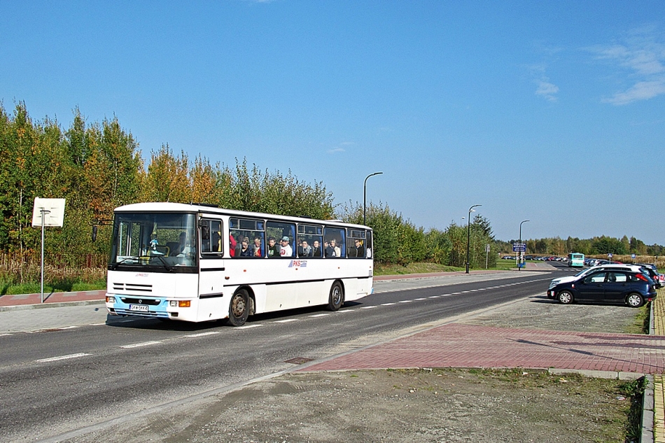 Karosa C935.1034 GKW 5KK4
Kwidzyn-Miłosna, droga dojazdowa do pętli autobusowej przy fabryce Jabil.
Słowa kluczowe: PKS_Kwidzyn