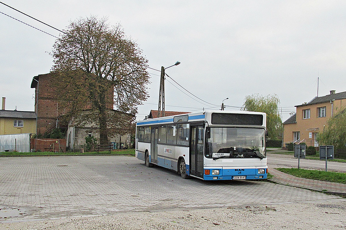 MAN EL222 GKW 8X47
Czarne Dolne, parking przy ul. 1000-lecia. 
Słowa kluczowe: PKS_Kwidzyn