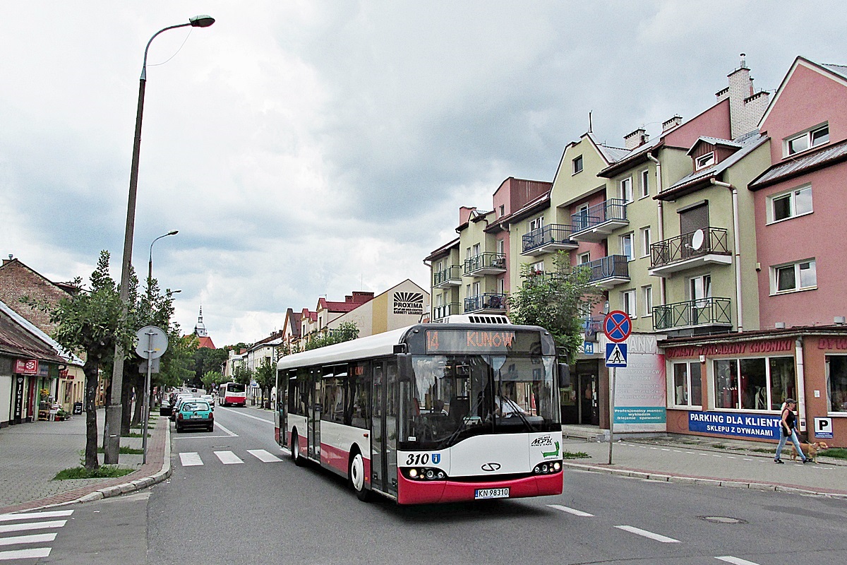 Solaris Urbino 12 KN 98310
Nowy Sącz, ul. Lwowska. 
Słowa kluczowe: MPK