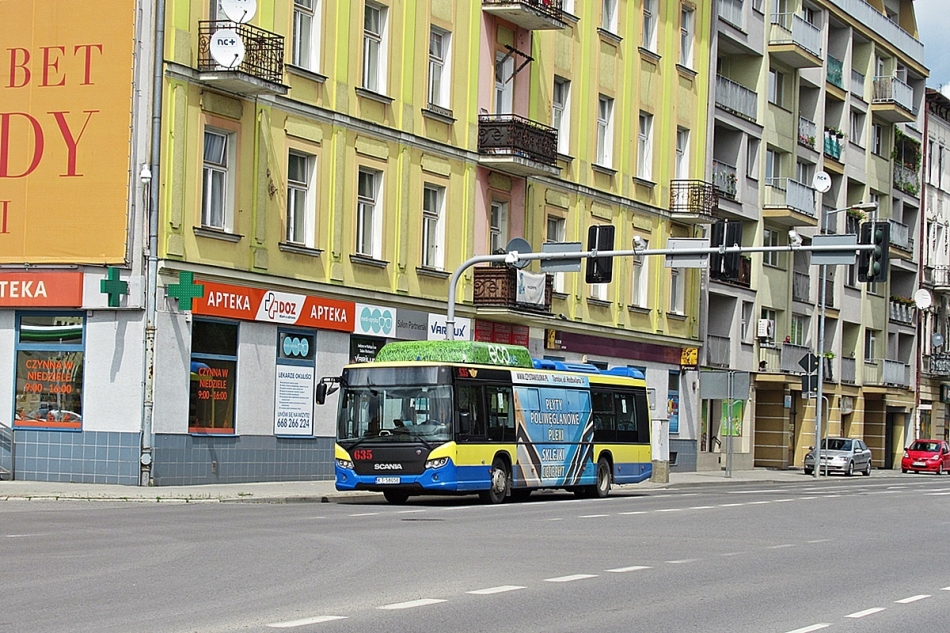 Scania CN280UB 4x2 EB CNG KT 5805E
Tarnów, ul. Krakowska. 
Słowa kluczowe: MPK CNG