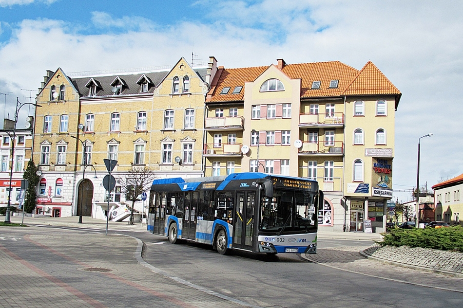 Solaris Urbino 10,5 NIL 66025
Iława, rondo u zbiegu ulic: Niepodległości, Królowej Jadwigi, Tadeusza Kościuszki i Kazimierza Jagiellończyka. 
Słowa kluczowe: ZKM_Iława