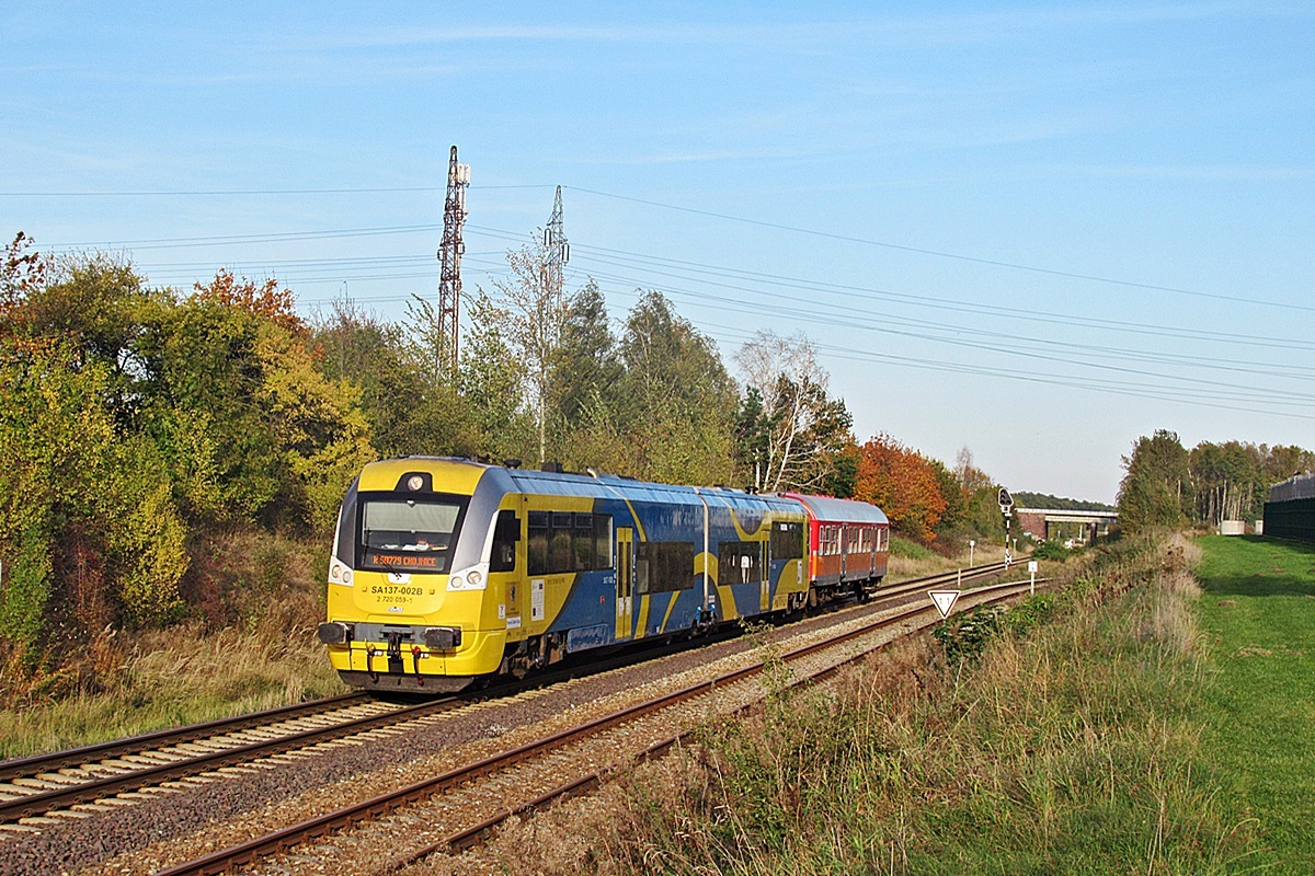 SA137-002
Szerszeń z Bonanzą jao R50779 relacji Tczew - Chojnice zbliża się do stacji końcowej. 
