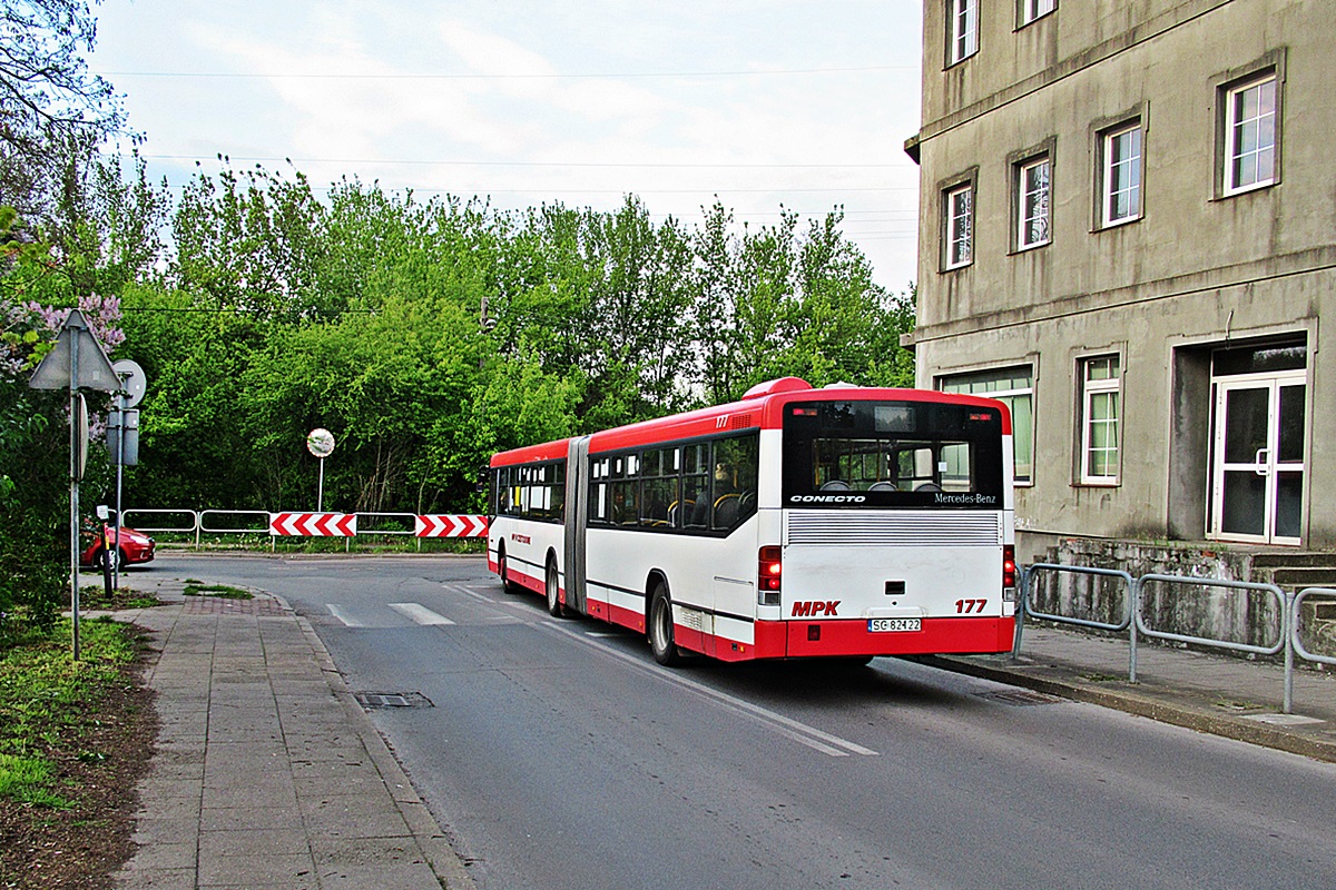 Mercedes-Benz O345G SC 82122
Częstochowa, ul. Sabinowska. 
Słowa kluczowe: MPK