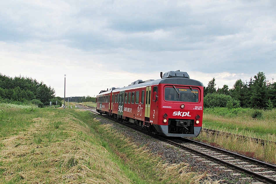 SN83-005
Andrzej jako Regio 50714 relacji Chojnice - Tczew wjeżdża na stację Zblewo. 
