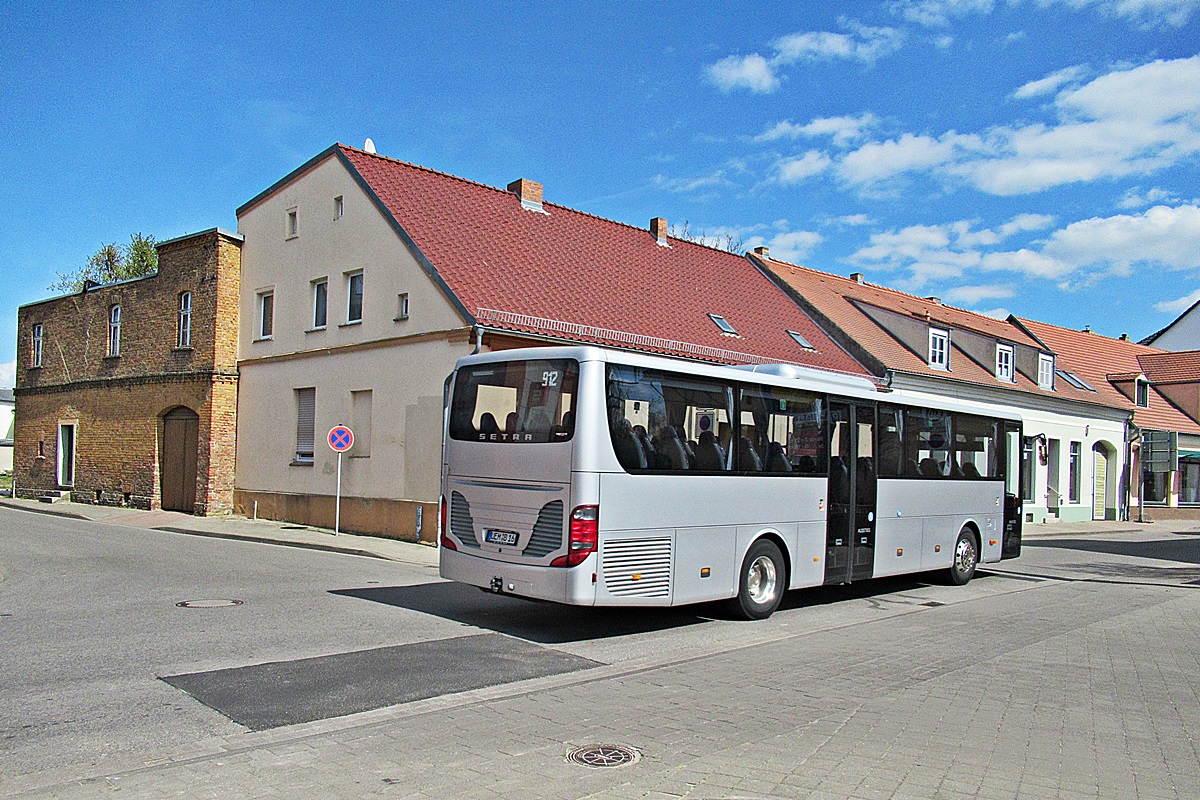 Setra S415 UL UEM-B 16
Ueckermünde, Ueckerstraße. 
