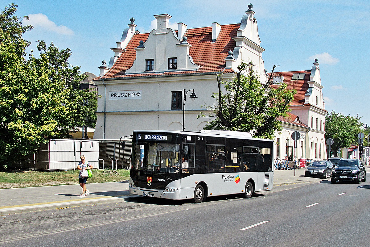 ЗАЗ A10C3A WGM 95698
Pruszków, ul. Henryka Sienkiewicza. 
Słowa kluczowe: PKS