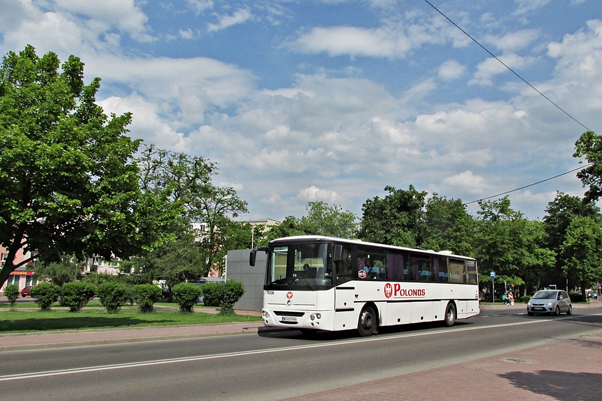 Irisbus Axer 12M WU 61948
Nowy Dwór Mazowiecki, ul. Warszawska.
Słowa kluczowe: Polonus