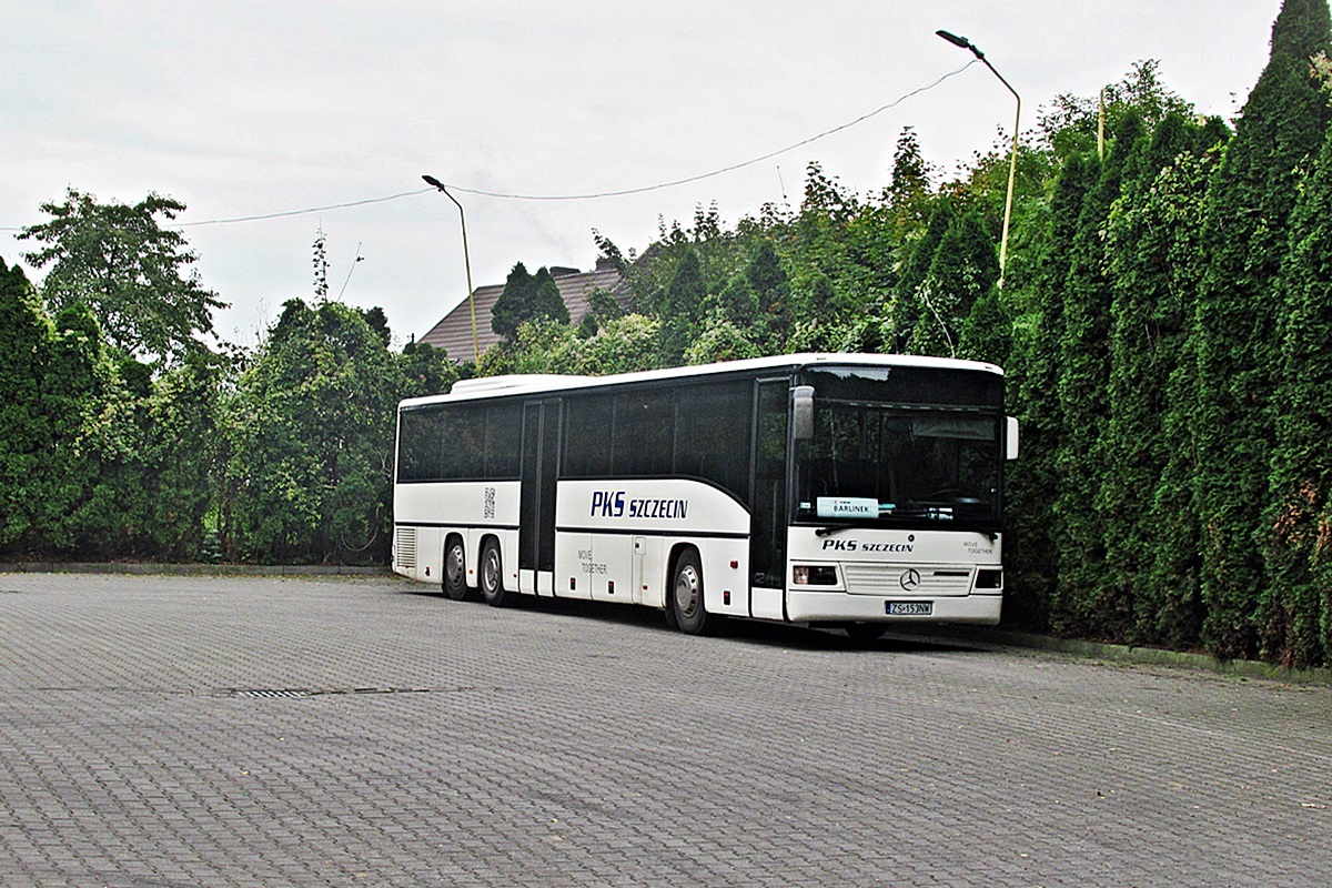 Mercedes-Benz O550L ZS 153NW
Lipiany, ul. Myśliborska.
Słowa kluczowe: PKS