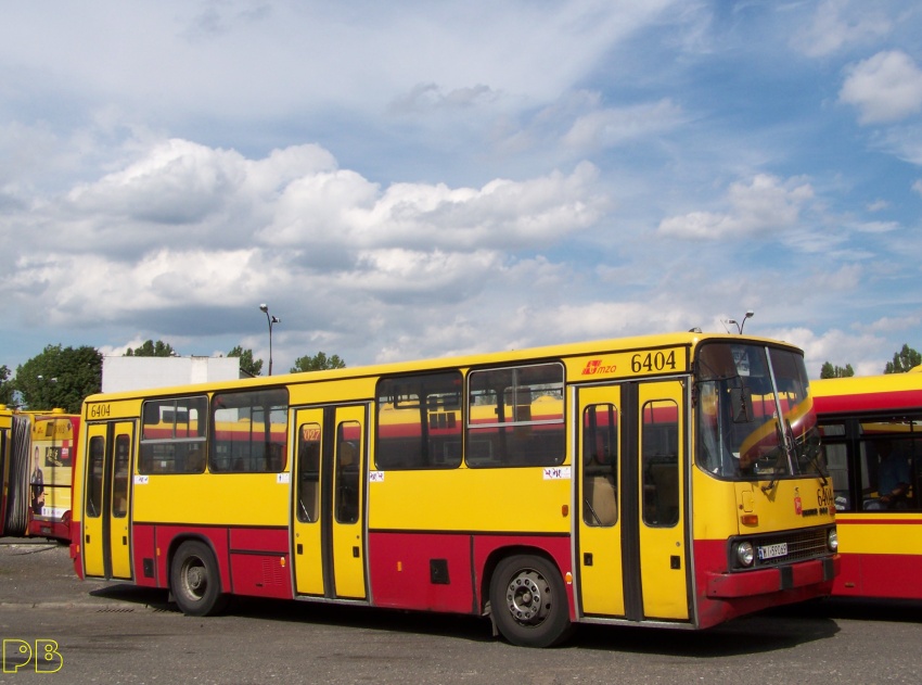 6404
To już niestety ostanie chwile na tej zajezdni
Słowa kluczowe: Ik260 6404 ZajezdniaOstrobramska 2011