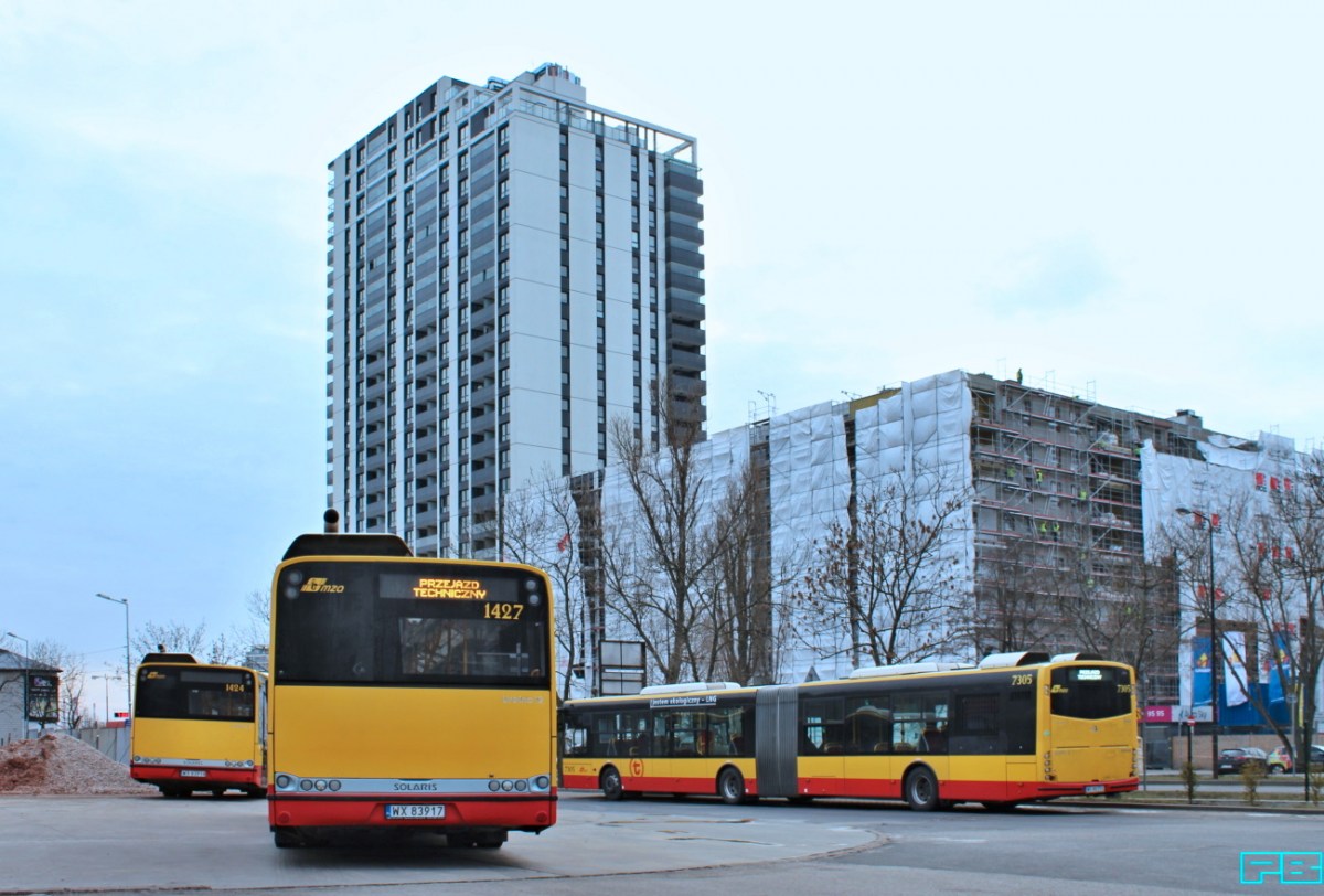 7305
Solbus już z nowym systemem informacyjnym.
Słowa kluczowe: SM18LNG 7305 ZajezdniaOstrobramska 2019