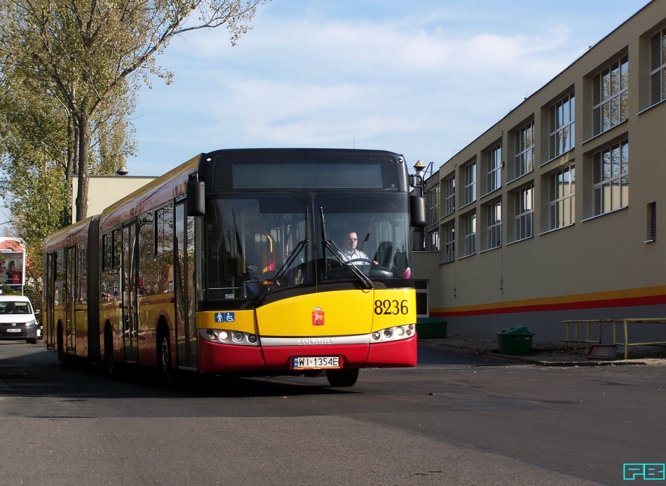 8236
Obiega zajezdnię.
Słowa kluczowe: SU18 8236 ZajezdniaOstrobramska 2014